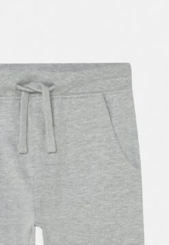 Friboo 3 Pack - Pantalones - Grey/Yellow/Black -Moda Tienda 004679c4f70145b2acf010e20fbb70a8